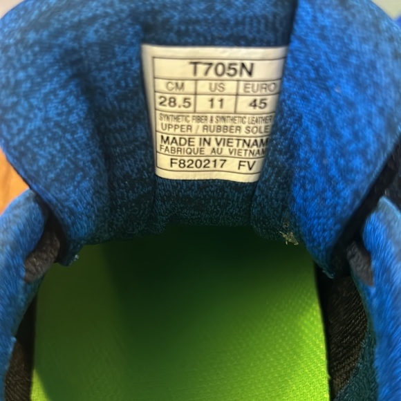 Mens ASICS size 11 Sneakers - Picture 6 of 8